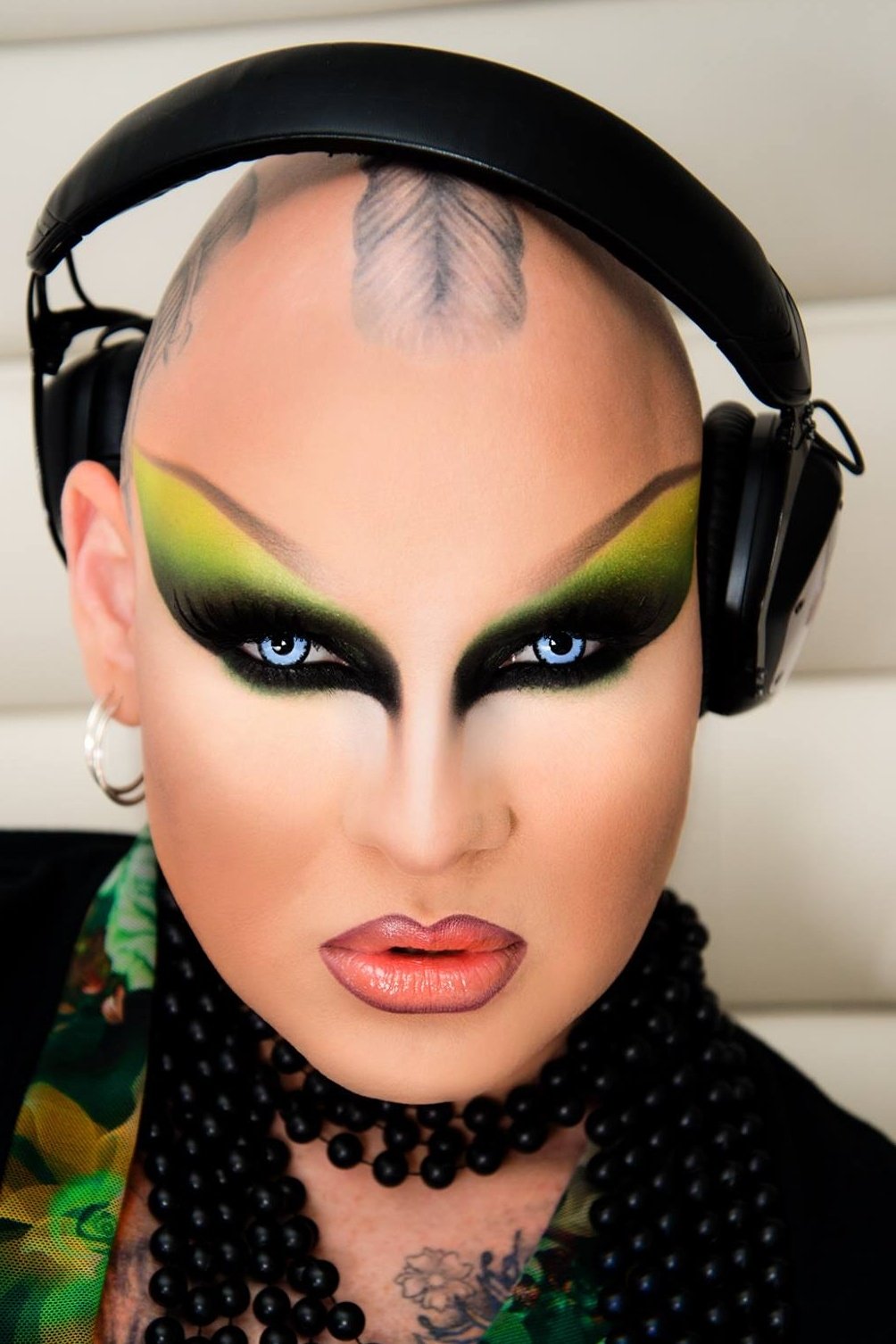 et billede af Nina Flowers
