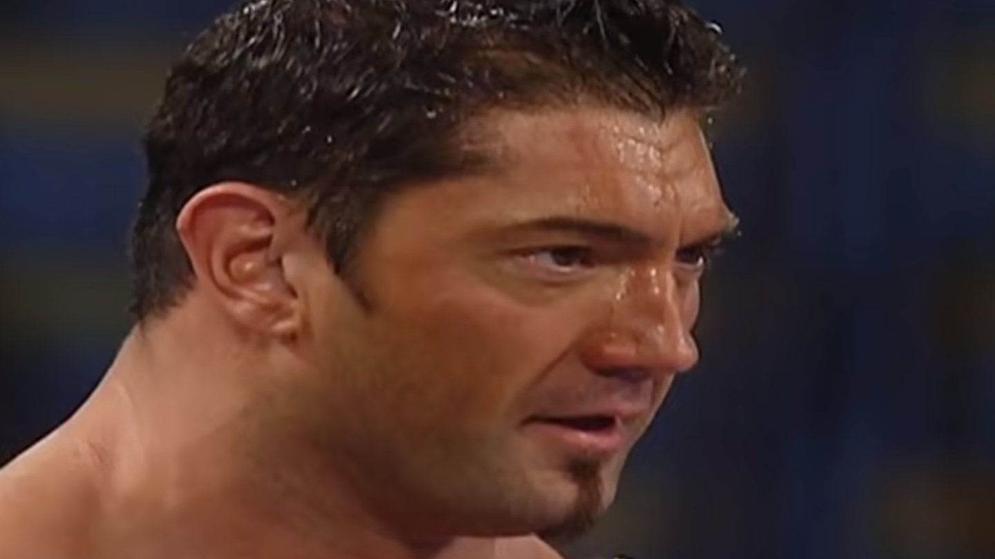 SmackDown 332