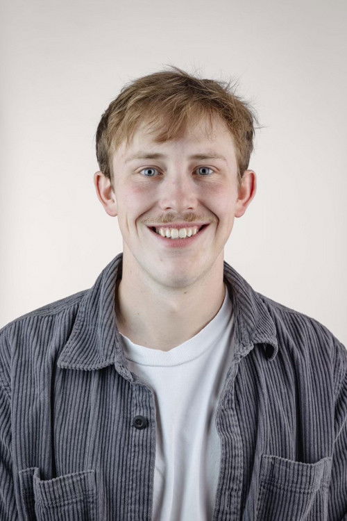 et billede af Dylan Erlebach