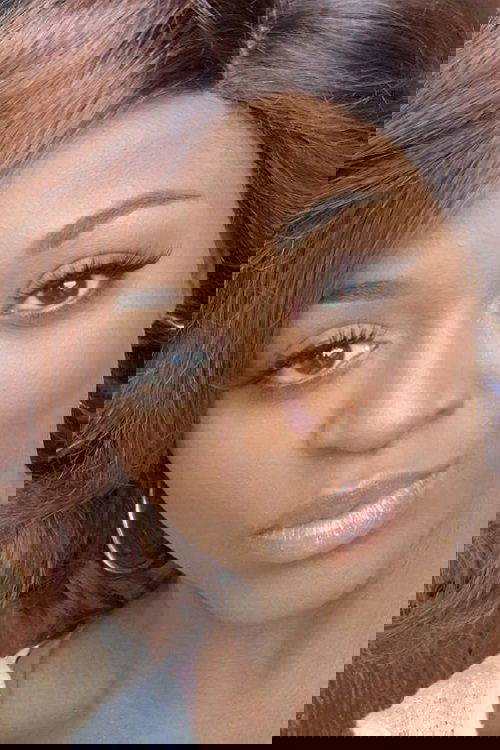Ebony Allison | Makeup & Hair Assistant