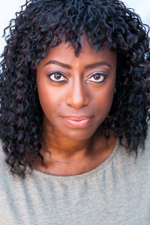 et billede af Joanne Degand