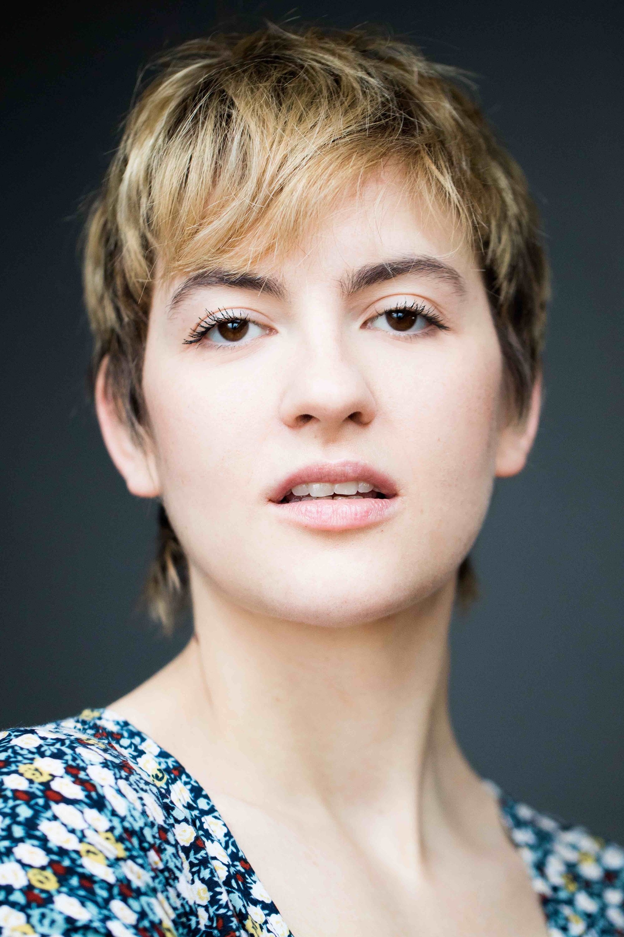 Bryndís Harolds's picture in the cast