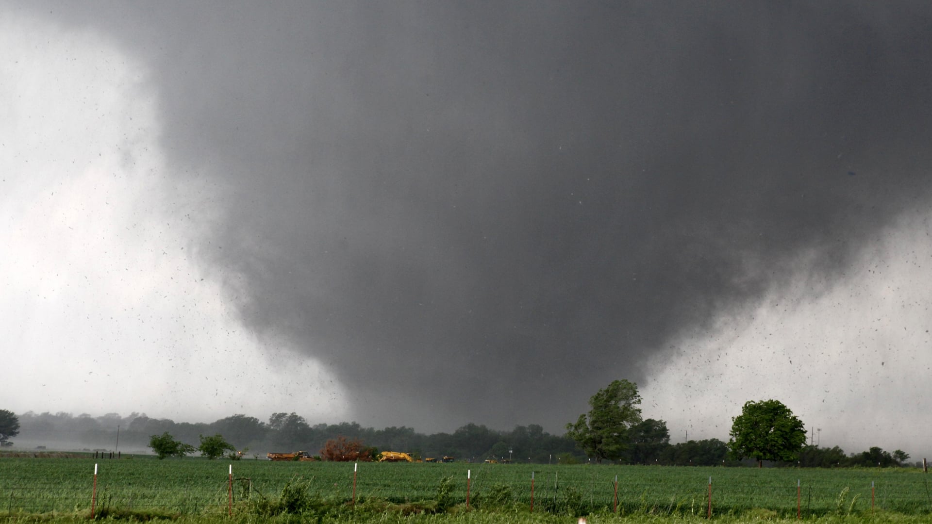 NOVA Season 40 :Episode 20  Oklahoma's Deadliest Tornadoes