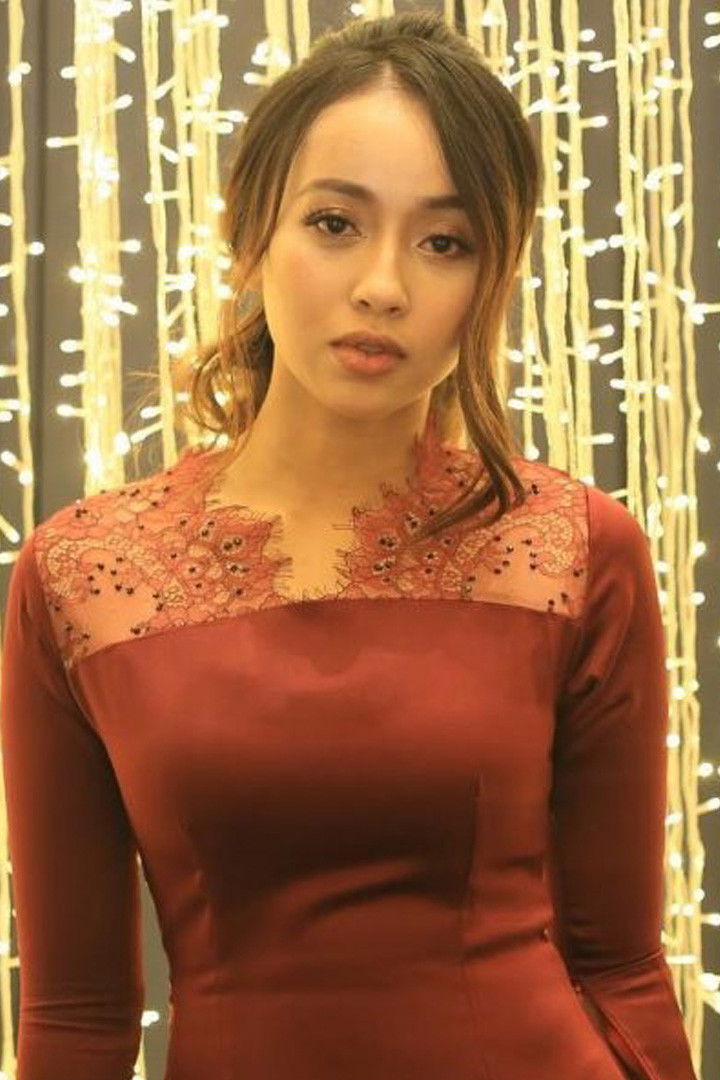 et billede af Oktovia Manrose