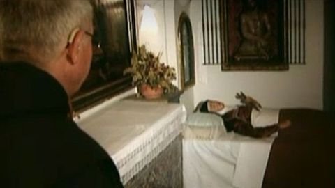 Thumbnail for Los éxtasis de Santa Teresa Season 1 Episode 24