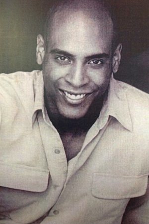 et billede af Andrew Hinkson