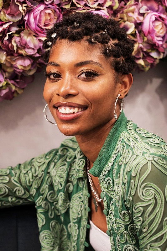 et billede af Savanna Small