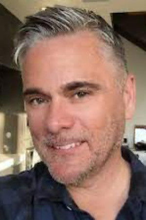 et billede af John Rutherford