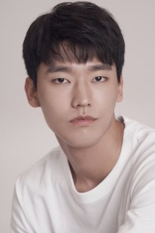 Park Young-un's picture in the cast