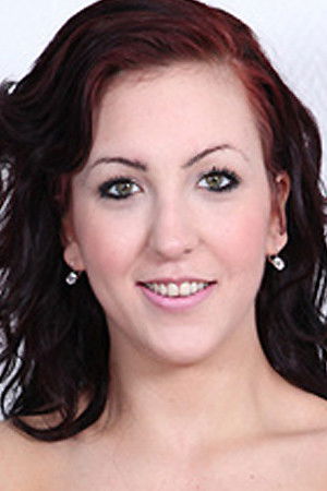 et billede af Nora Luxia