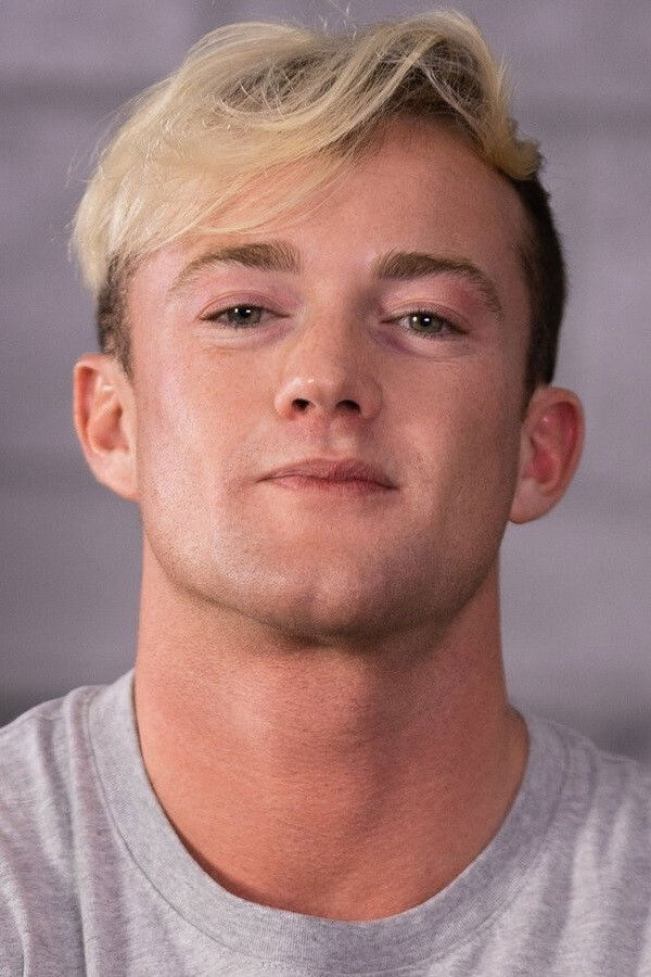 et billede af Brad Fury