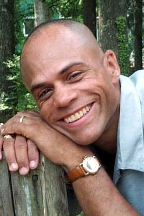 et billede af Naylon Mitchell