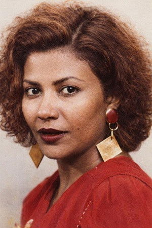 et billede af Faizah Jasim