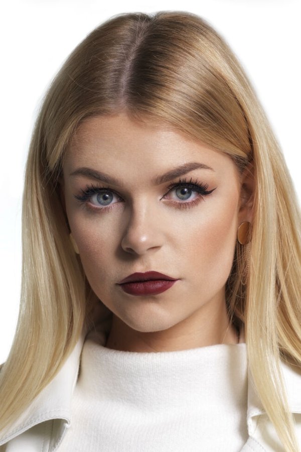 et billede af Davina Michelle