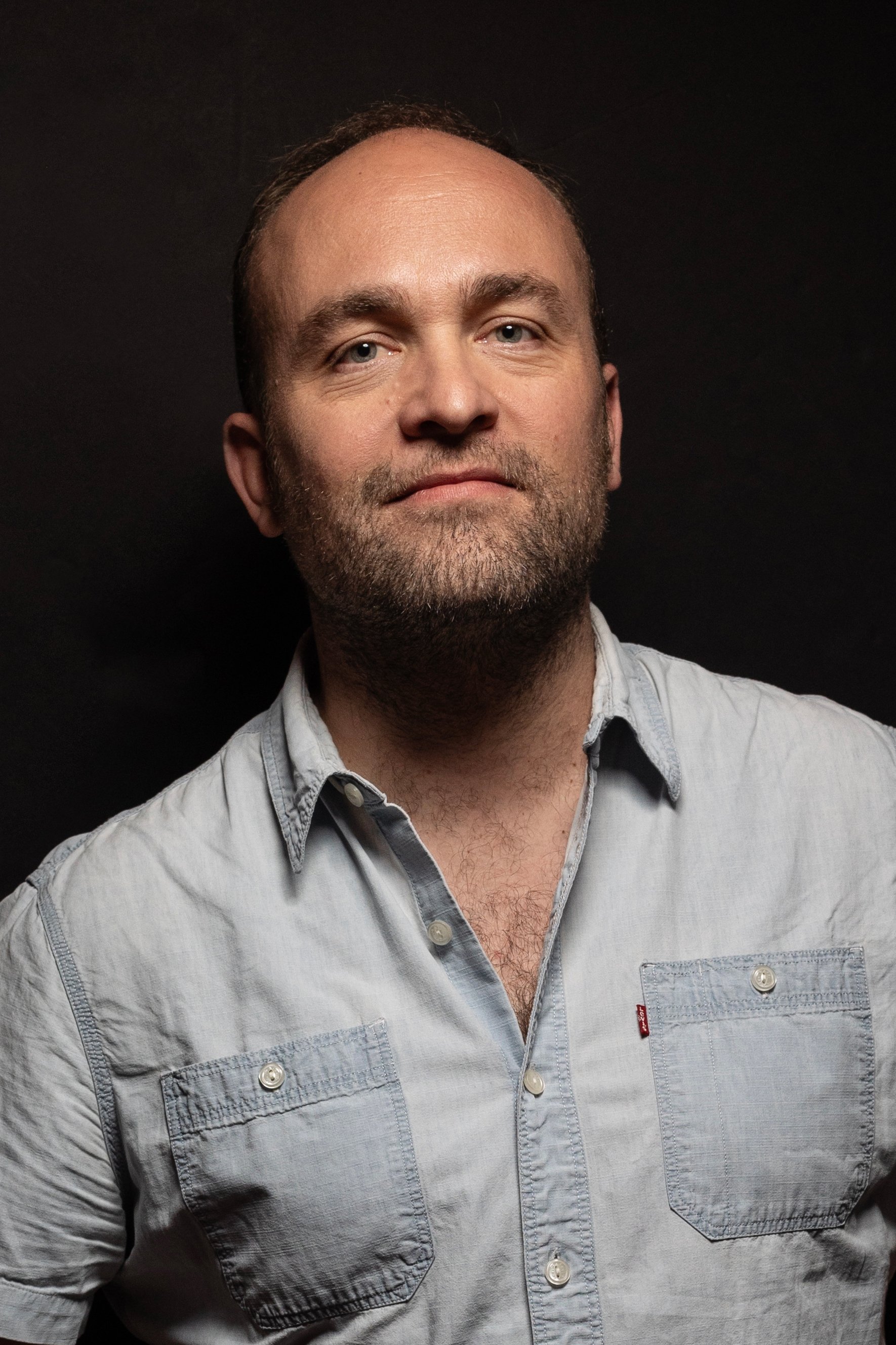 et billede af Geoffrey Cowper