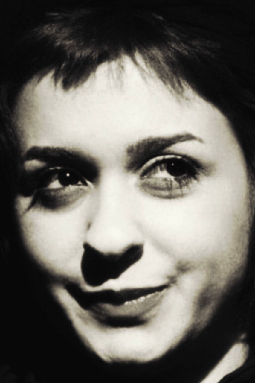 et billede af Anali Shakoori