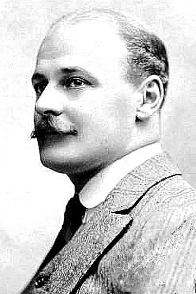 et billede af Ernest Mainwaring