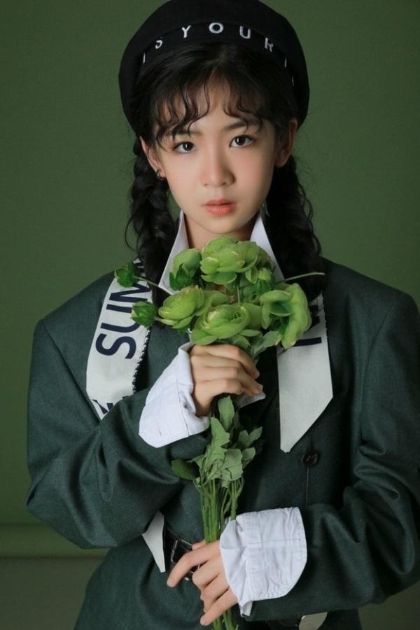 Li Xiyuan's picture in the cast