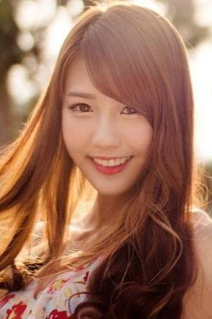 et billede af Joyce Chu