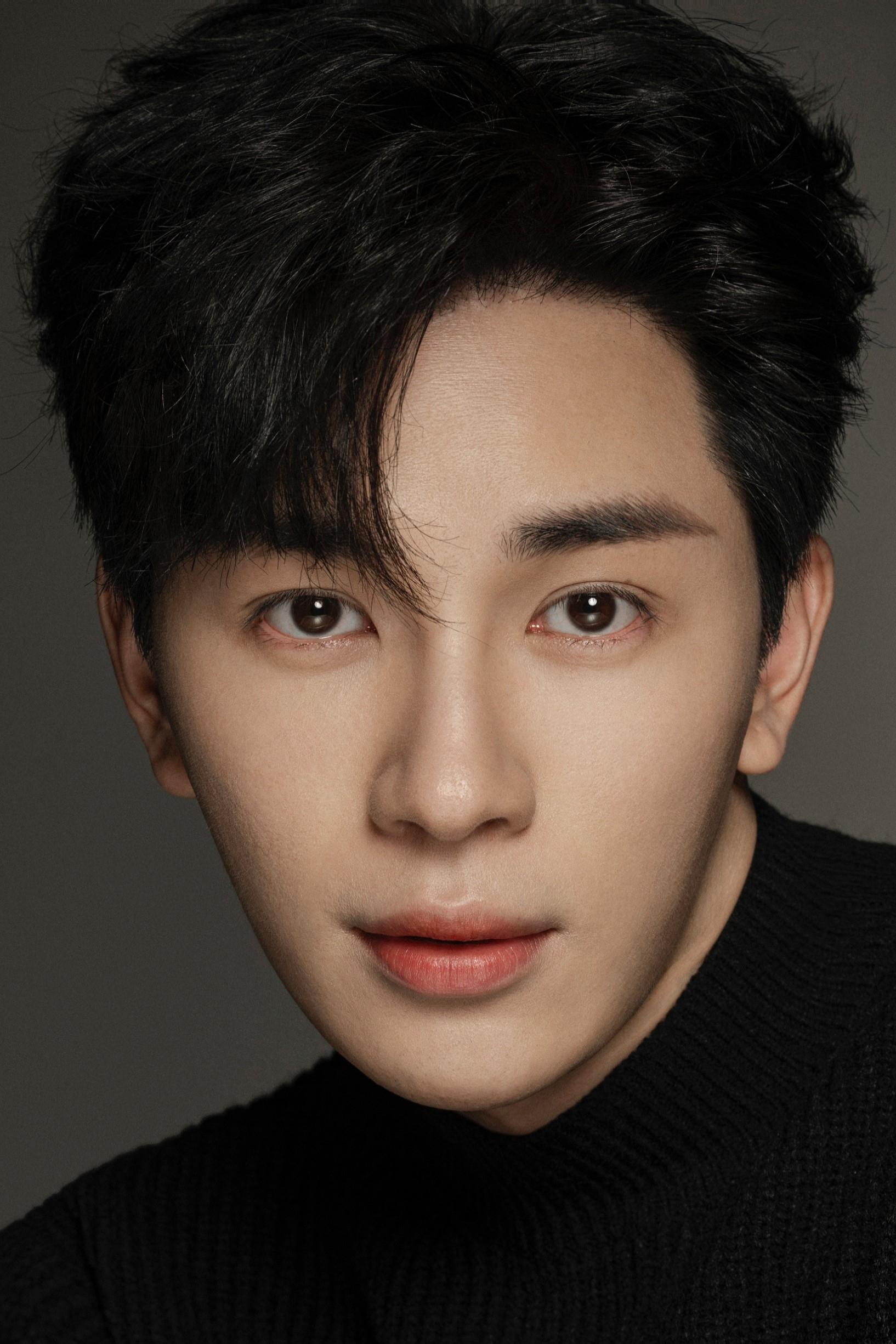 et billede af Yan Zixian