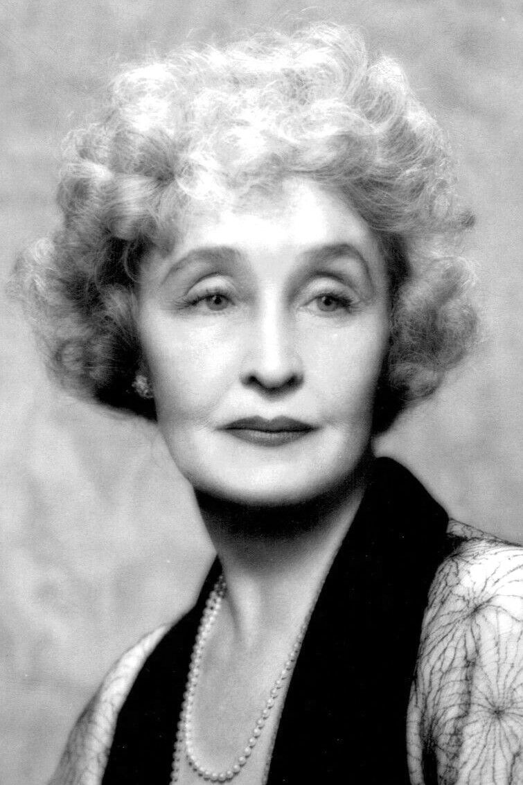 et billede af Grace George