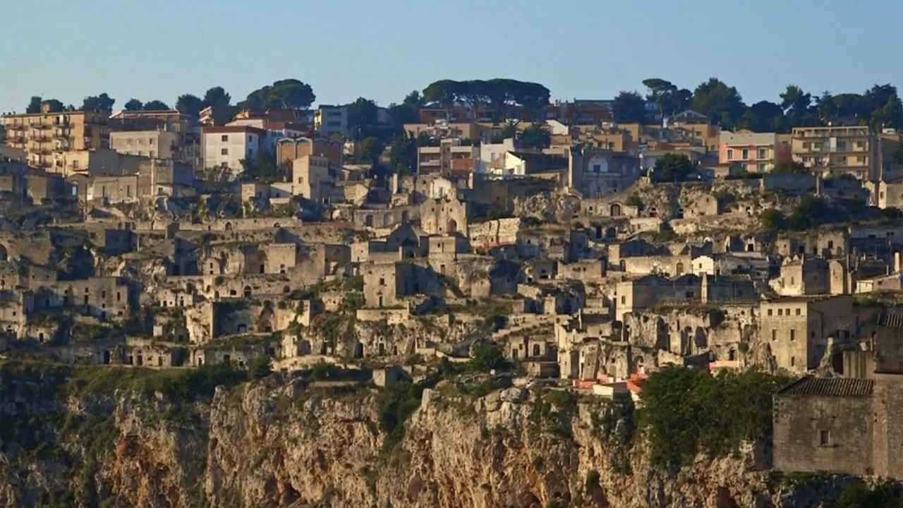 Thumbnail for Craco (Basilicata) Season 1 Episode 3