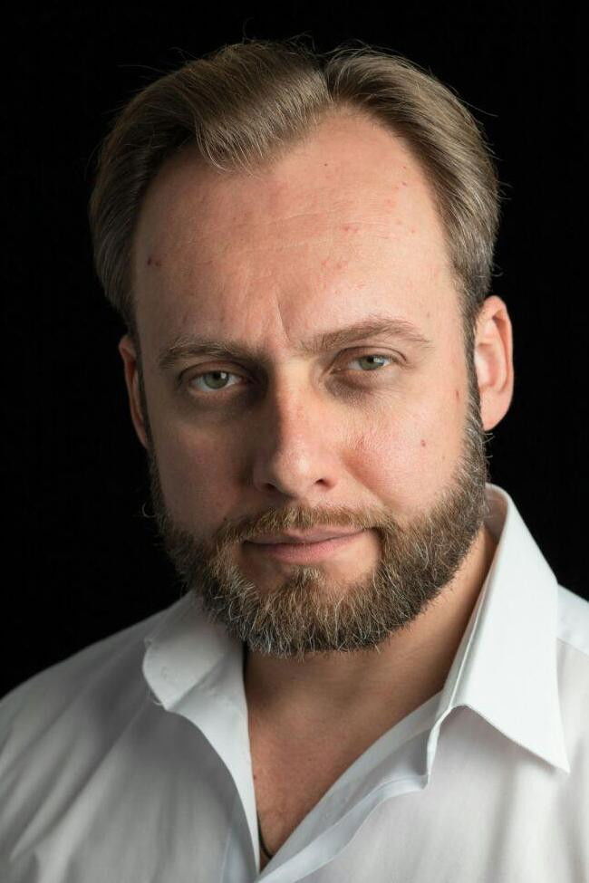 et billede af Yevhen Oliinyk