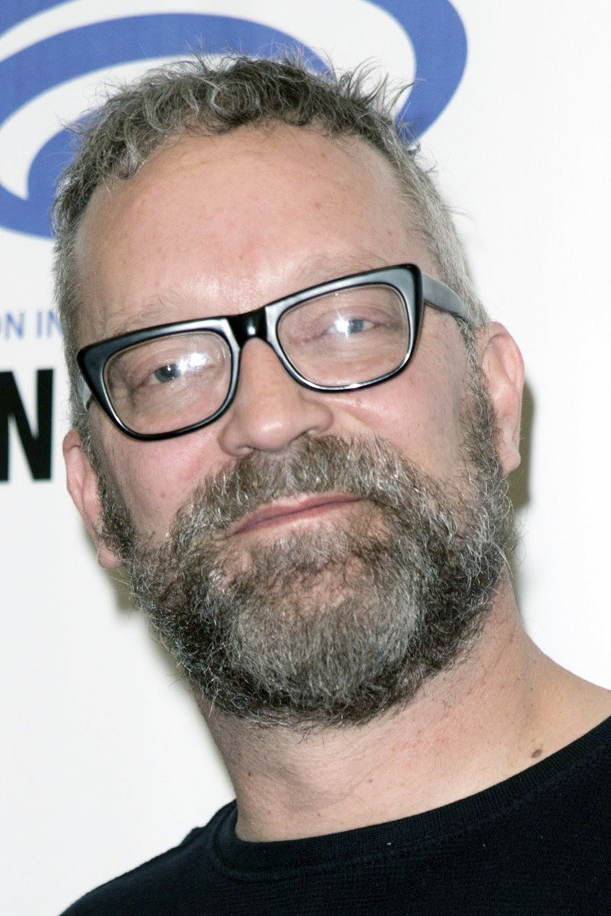 et billede af Charlie Clouser