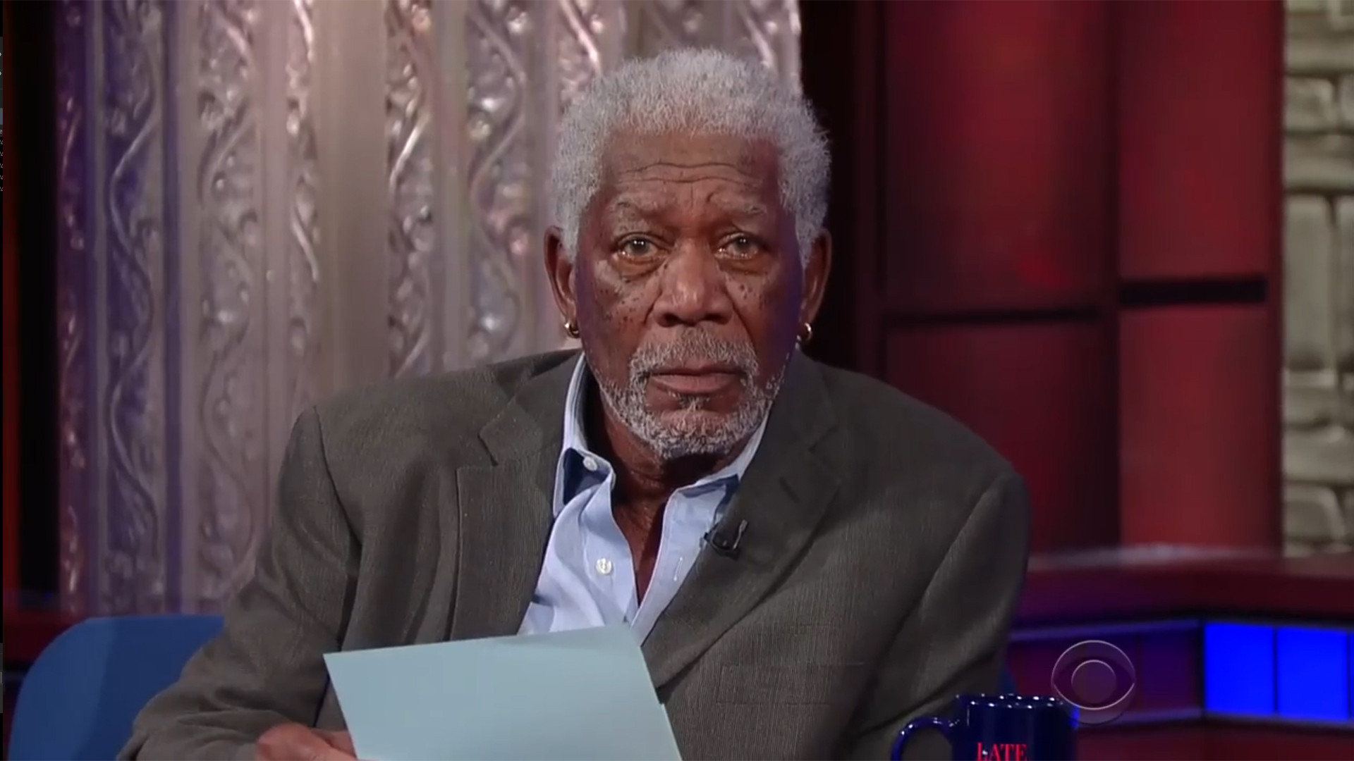 The Late Show with Stephen Colbert 1x19