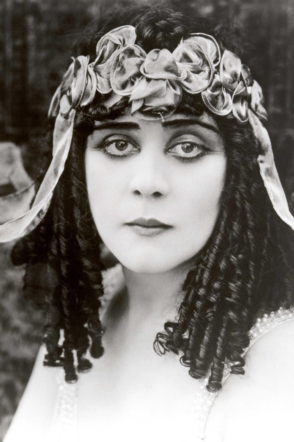 et billede af Theda Bara