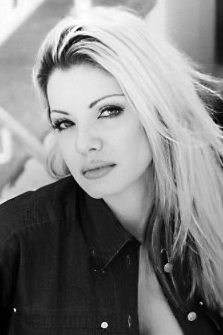 et billede af Doria Rone