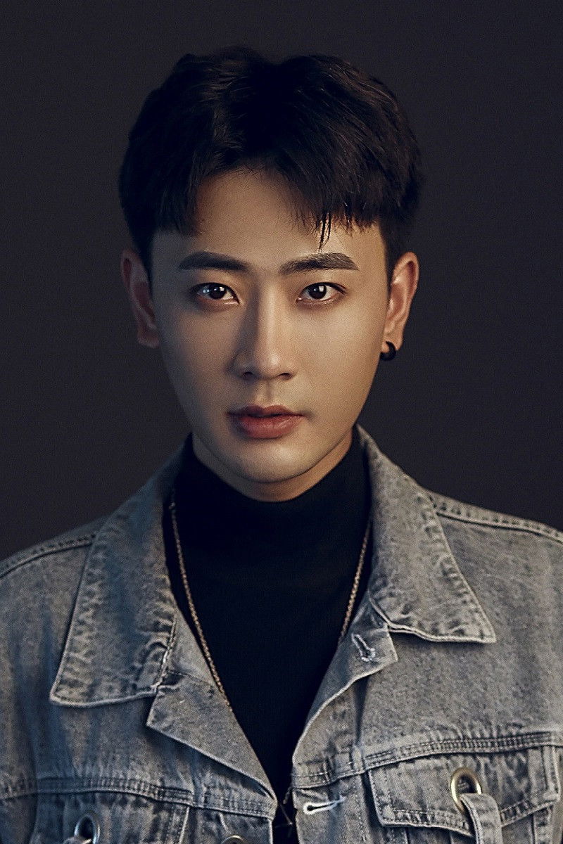 et billede af Xuan Yihao