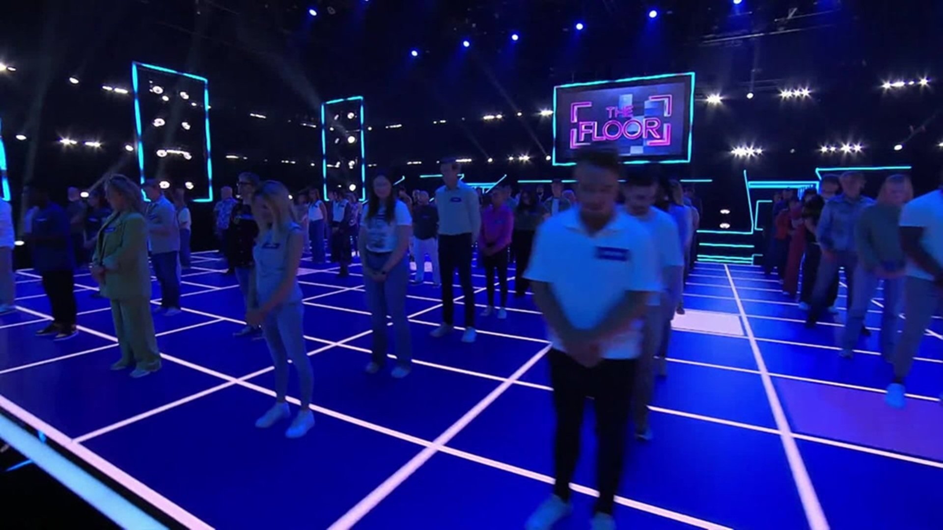 The Floor 4x1