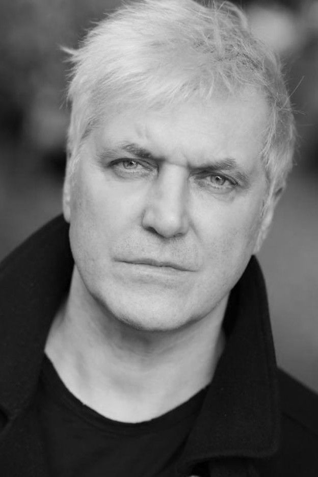 et billede af Lee Mark Jones