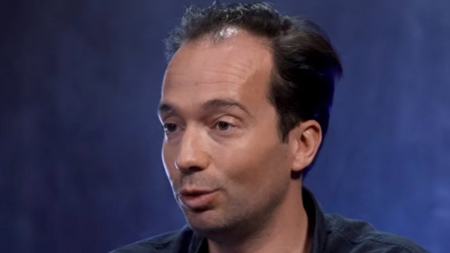 S4E141 · SURGEON: MAGGOTS IN THE BODY, SHELL IN THE RECTUM, SHARK ATTACK... THE CRAZIEST THINGS HE’S SEEN