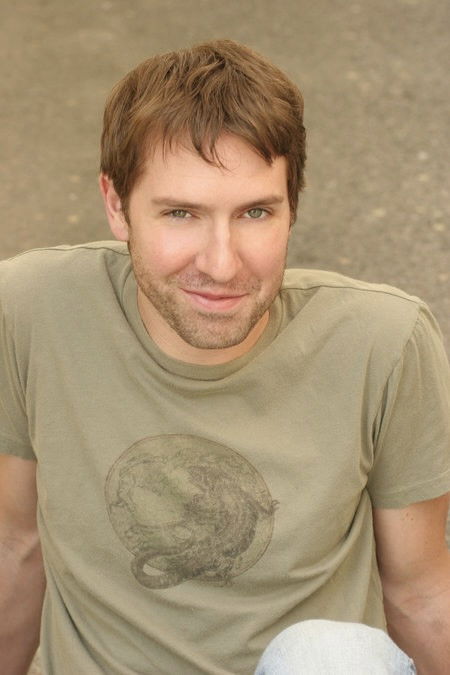 et billede af Paul Howard