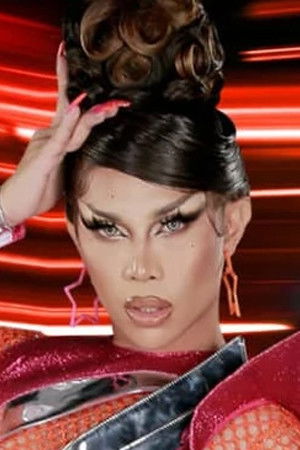 et billede af Marina Summers