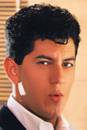 et billede af Roberto Arias