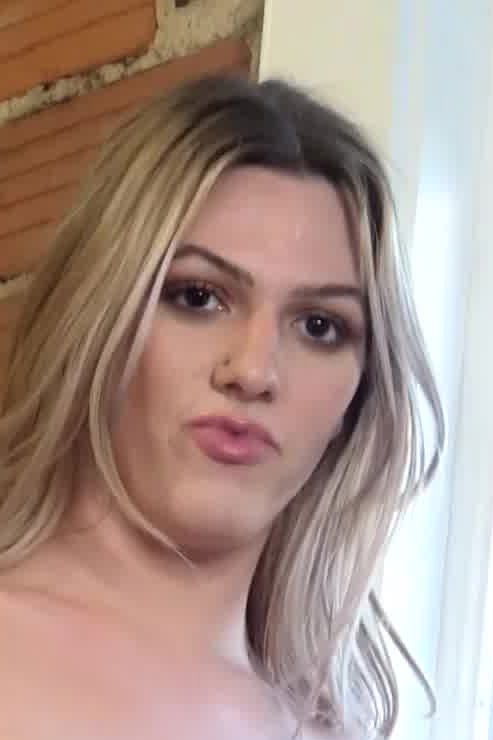 et billede af Lindsey Hills