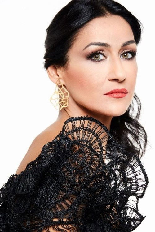 et billede af Myrtò Papatanasiu