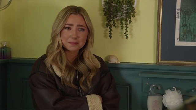 Hollyoaks