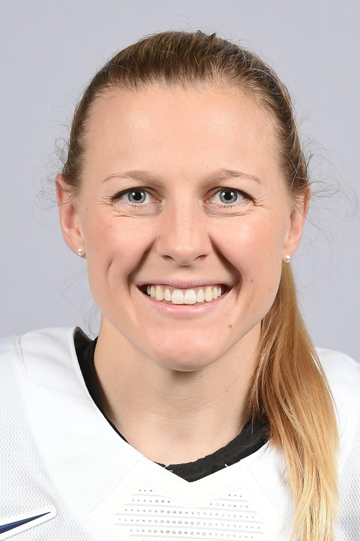 et billede af Kendall Coyne Schofield