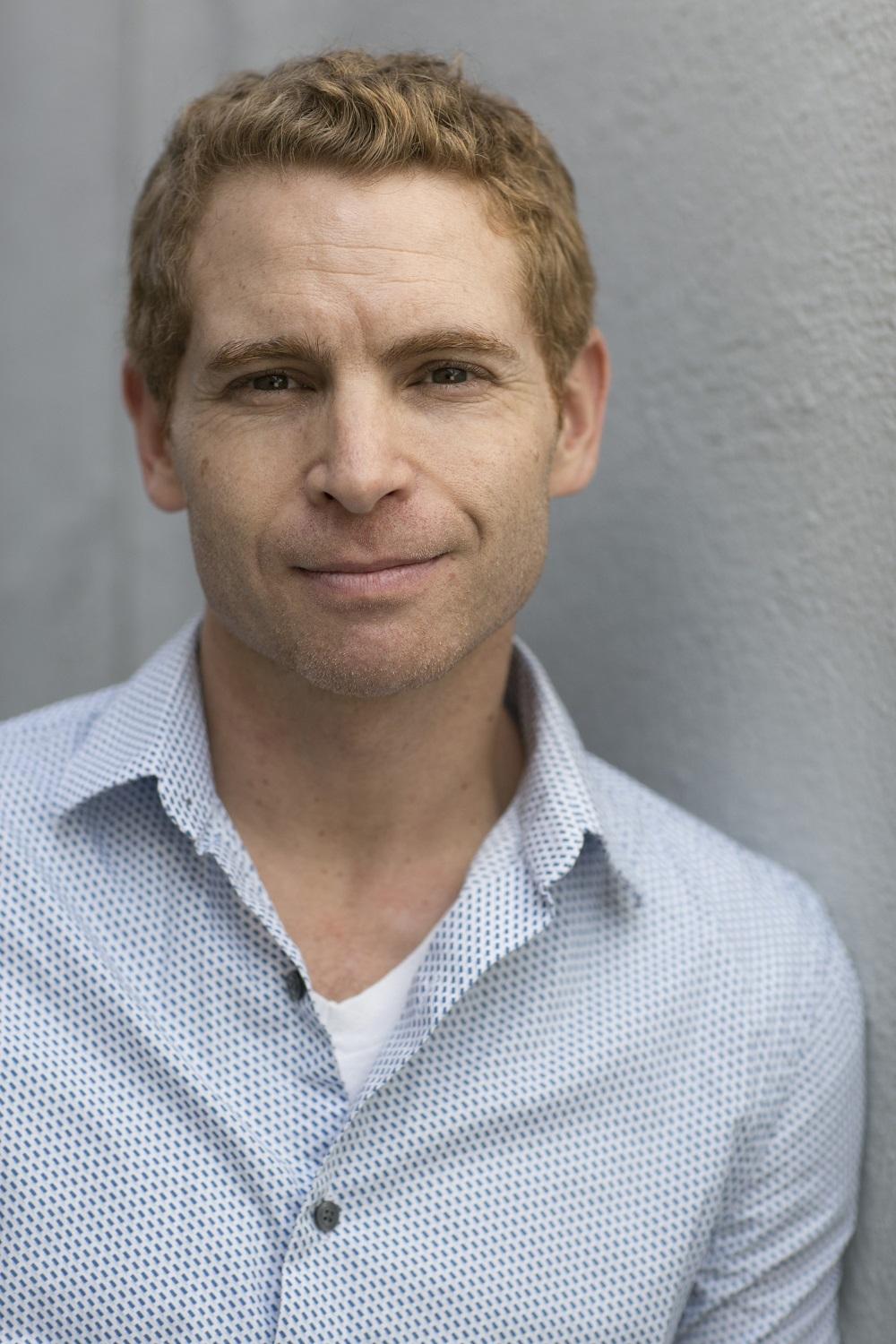Vayu O'Donnell's picture in the cast