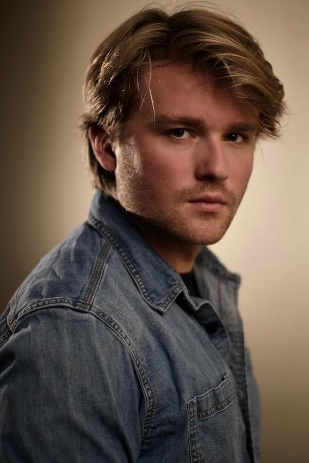 et billede af Lucas Harmon