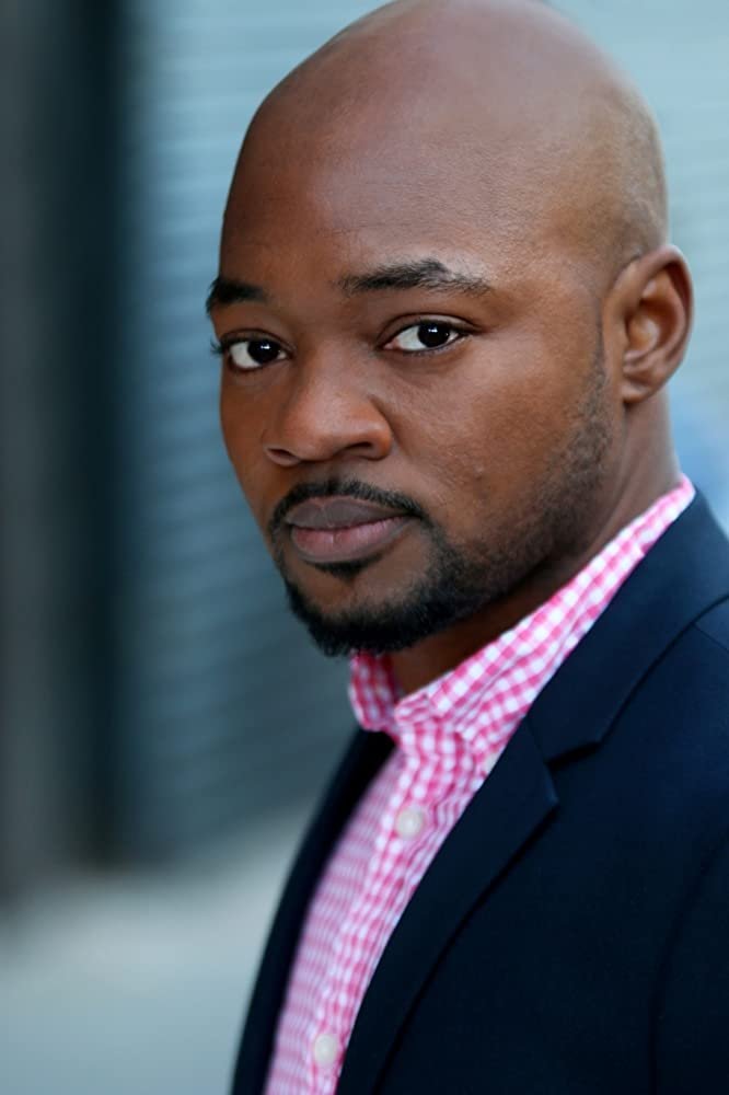 et billede af Brian Michael Smith