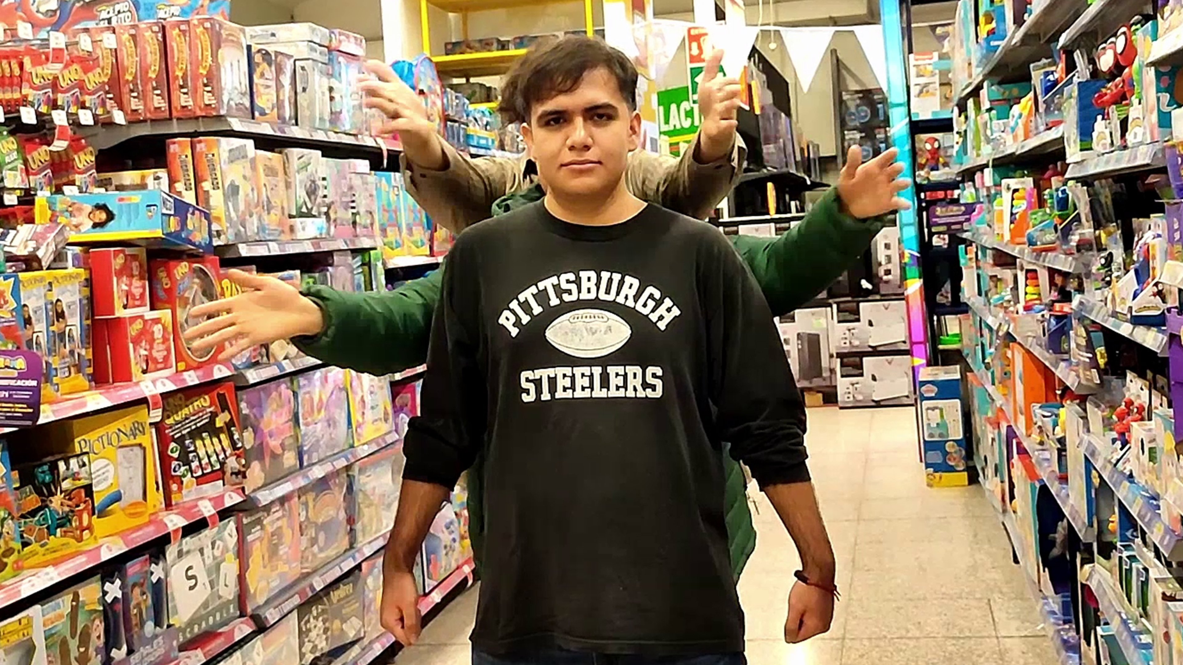 Es Para Un Videodiario (2024)