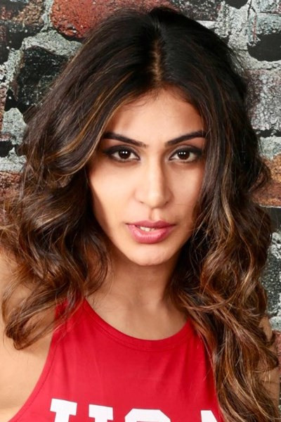 et billede af Myra Sareen