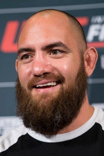et billede af Travis Browne
