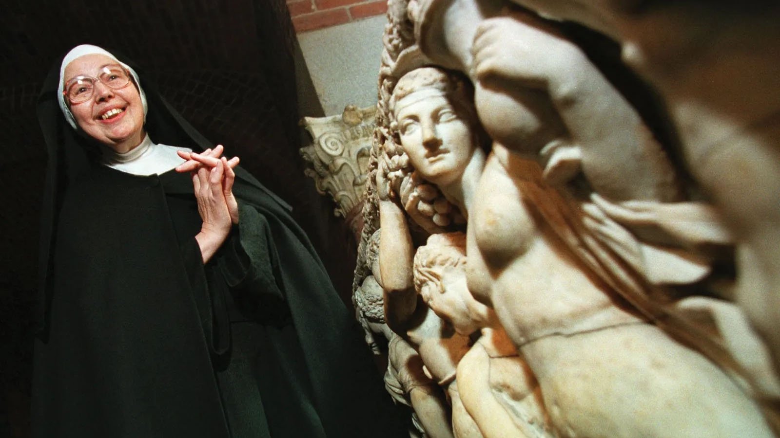 Sister Wendy's Odyssey background