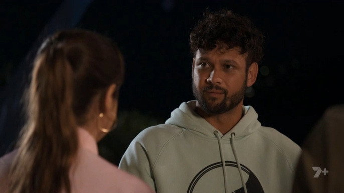 Home and Away Season 39 :Episode 43  Episode 8678